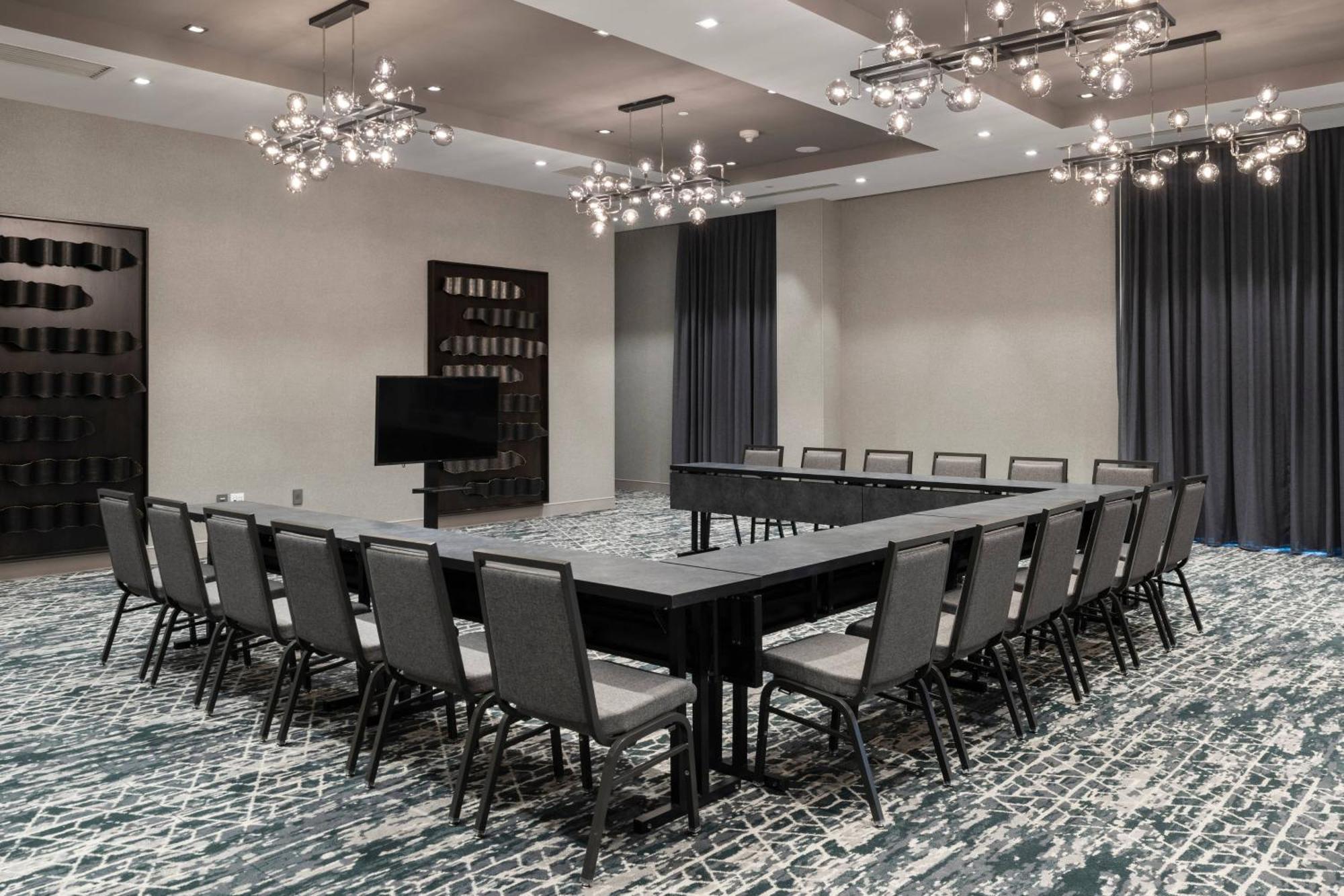 Residence Inn By Marriott Boston Нетік Екстер'єр фото