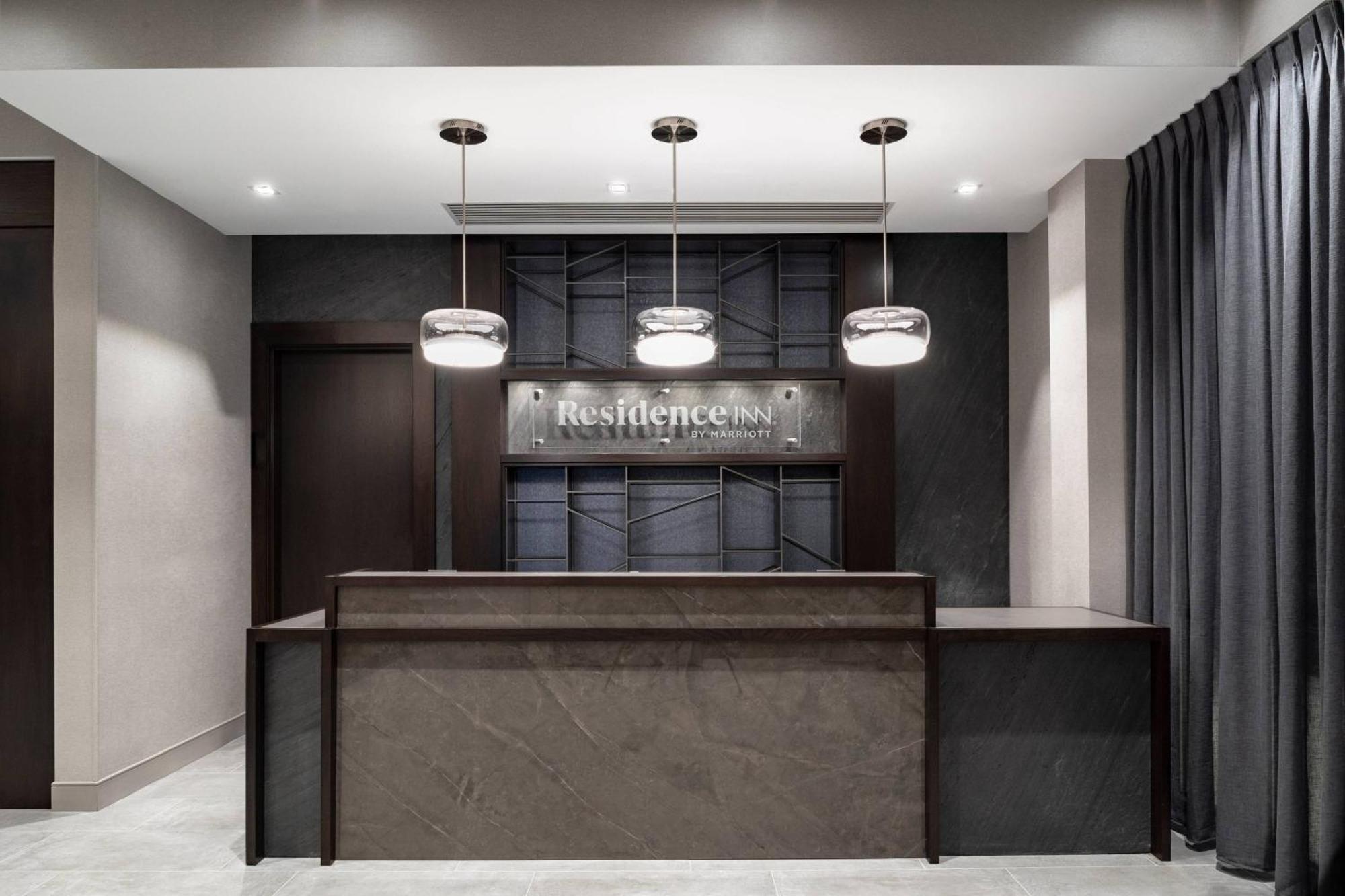 Residence Inn By Marriott Boston Нетік Екстер'єр фото